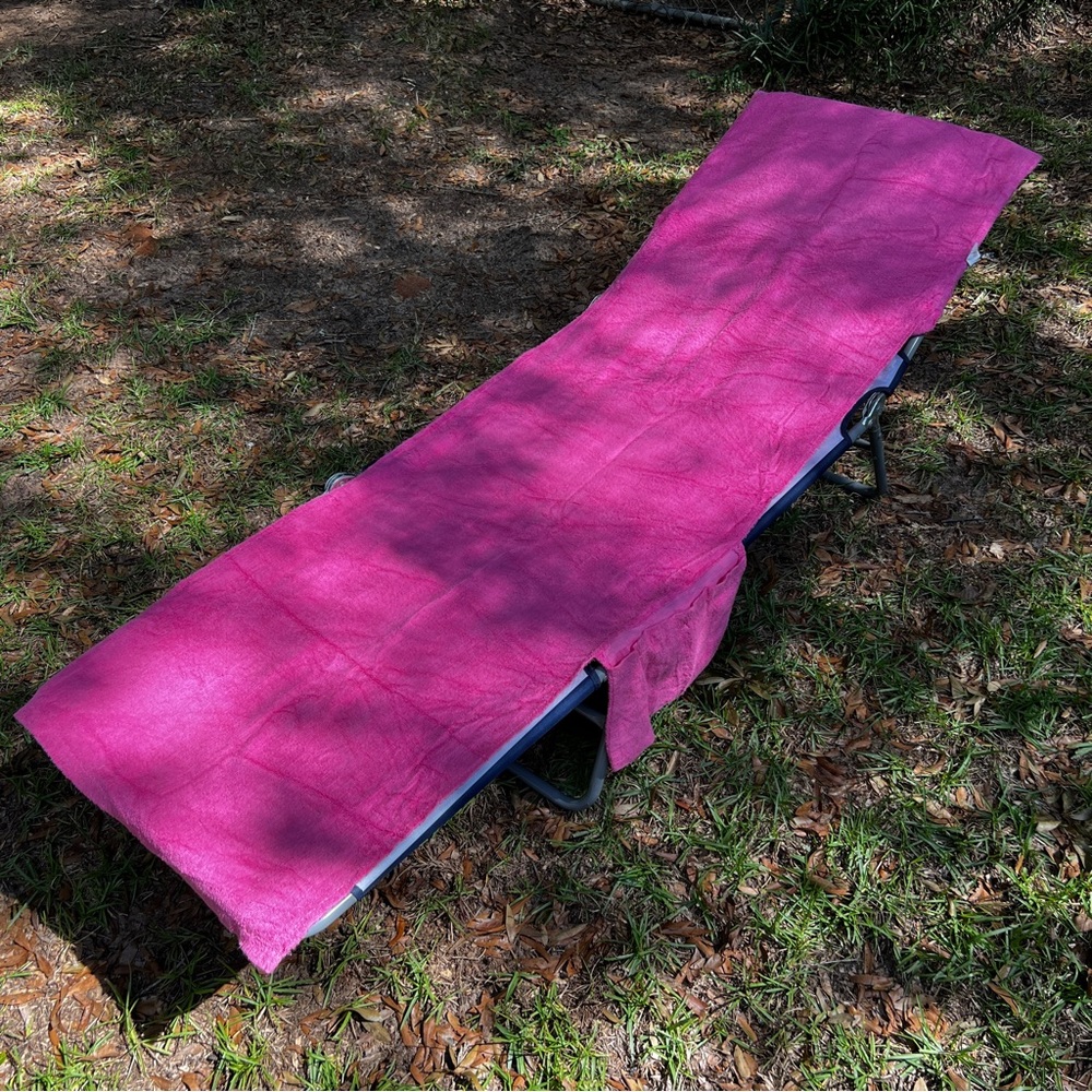 2 Lounge Chair Towels ~Pink & Green